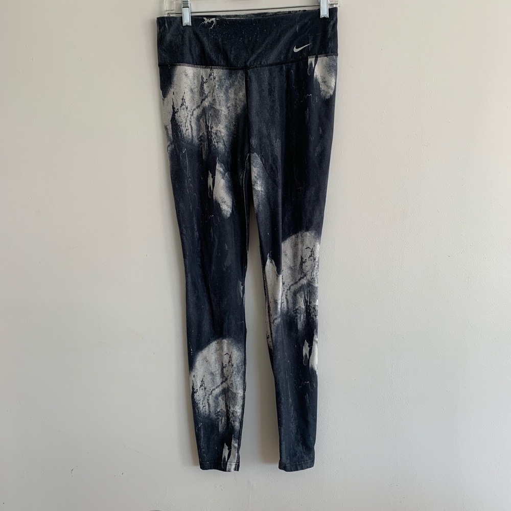 Nike dri fit leggings